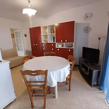 F2 à Avec Vue Sur L'étang, Proche Thermal, 1 Chambre, Non-fumeur - Fr-1-571-64 Apartamento Balaruc-les-Bains